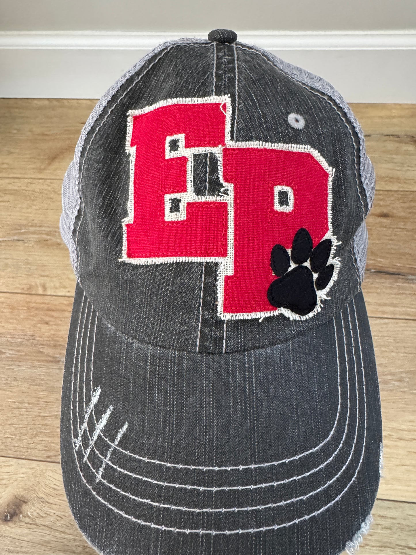 E/P Pawprint Women's Hat